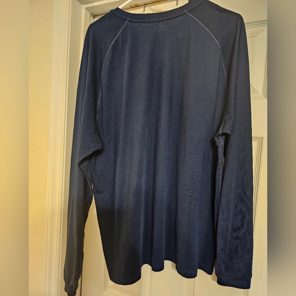 Michigan Wolverines Long-sleeved T-shirt. Size:XL. - Picture 2 of 7